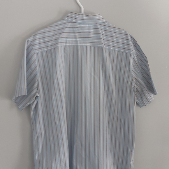 5/10$ Tag button down shirt size XL - Picture 4 of 14